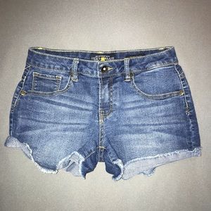 Lucky Brand girl size 14 Riley Short
